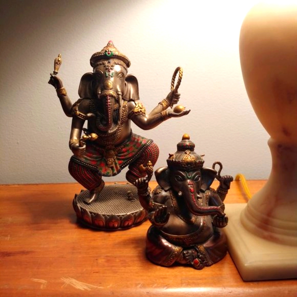 2 for 1 Ganesh statues